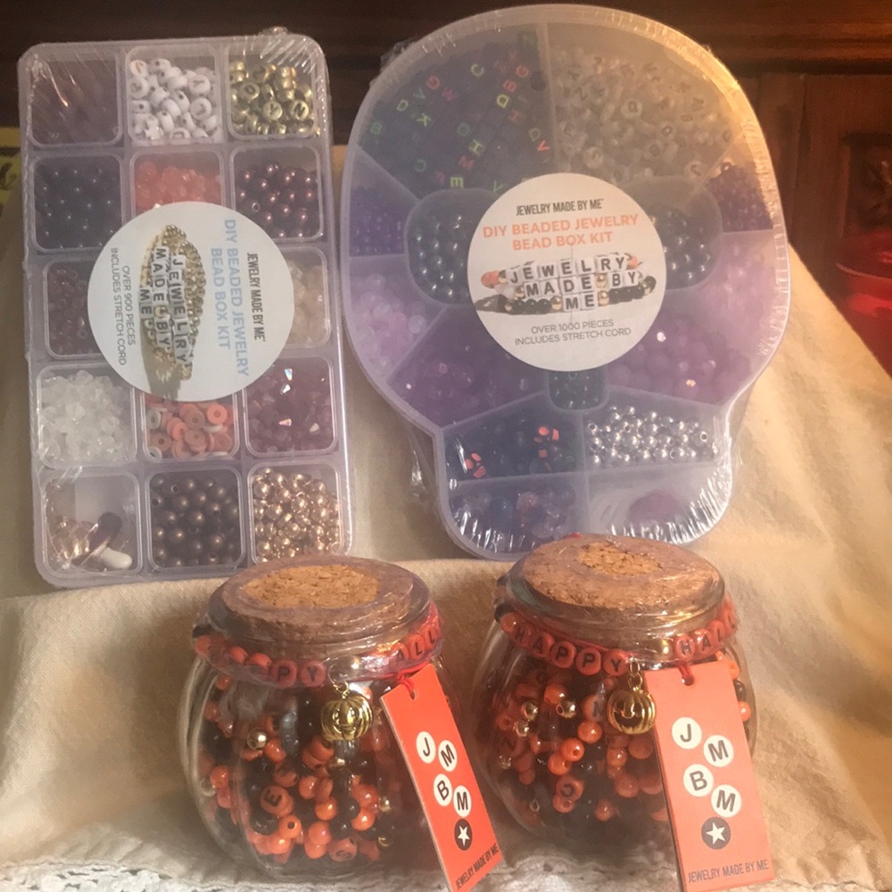 NEW ~ DIY Beaded Jewelry Kit with Beads and Charms! You get ALL 4 sets!